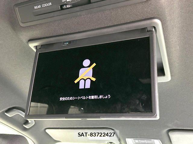 Toyota NOAH HYBRID 2022-06 3773168-2