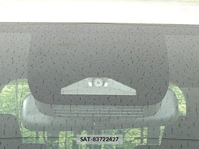Toyota NOAH HYBRID 2022-06 3773168-6