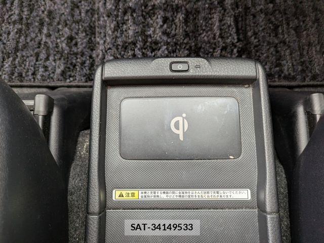 Toyota NOAH HYBRID 2014-03 3773181-14