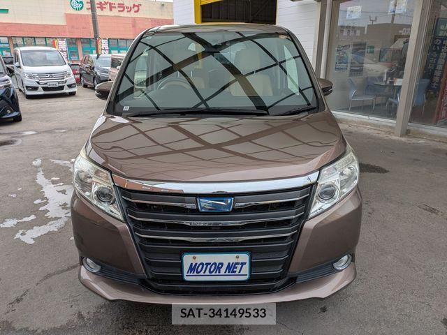 Toyota NOAH HYBRID 2014-03 3773181-15