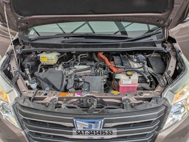 Toyota NOAH HYBRID 2014-03 3773181-24