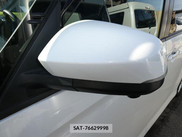 Toyota NOAH HYBRID 2022-06 3908261-26
