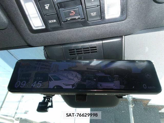 Toyota NOAH HYBRID 2022-06 3908261-8