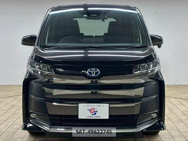 Toyota NOAH HYBRID 2023-02 3908264-16