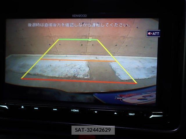 Toyota NOAH HYBRID 2019-04 4046409-18