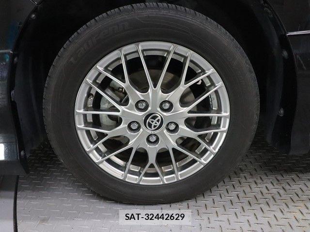 Toyota NOAH HYBRID 2019-04 4046409-26