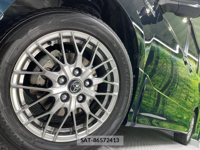 Toyota NOAH HYBRID 2018-02 4393986-14