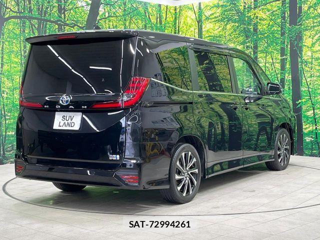 Toyota NOAH HYBRID 2023-08 4393974-13
