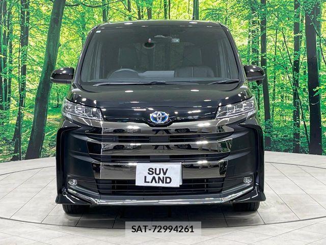 Toyota NOAH HYBRID 2023-08 4393974-14
