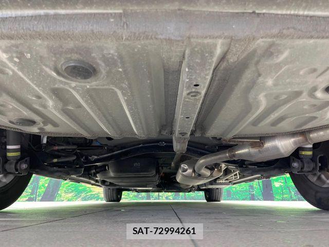 Toyota NOAH HYBRID 2023-08 4393974-17