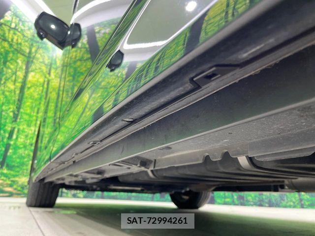 Toyota NOAH HYBRID 2023-08 4393974-18