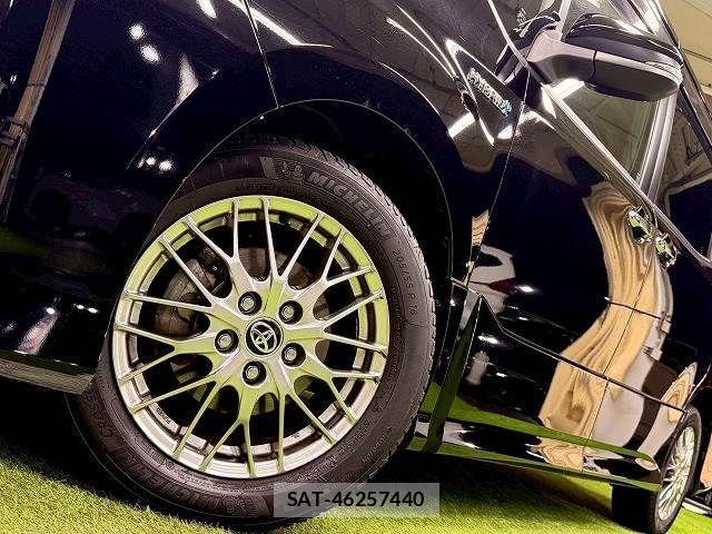 Toyota NOAH HYBRID 2019-03 4422682-15