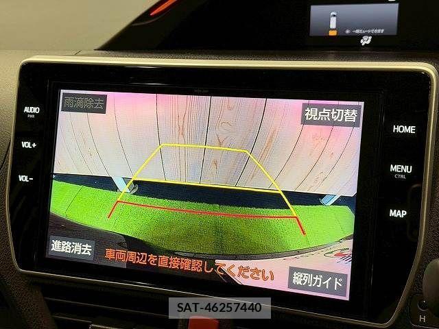Toyota NOAH HYBRID 2019-03 4422682-4