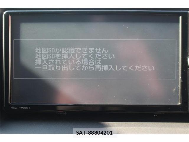 Toyota NOAH HYBRID 2018-07 4598125-2