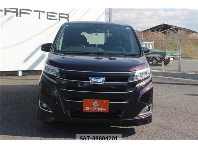 Toyota NOAH HYBRID 2018-07 4598125-7