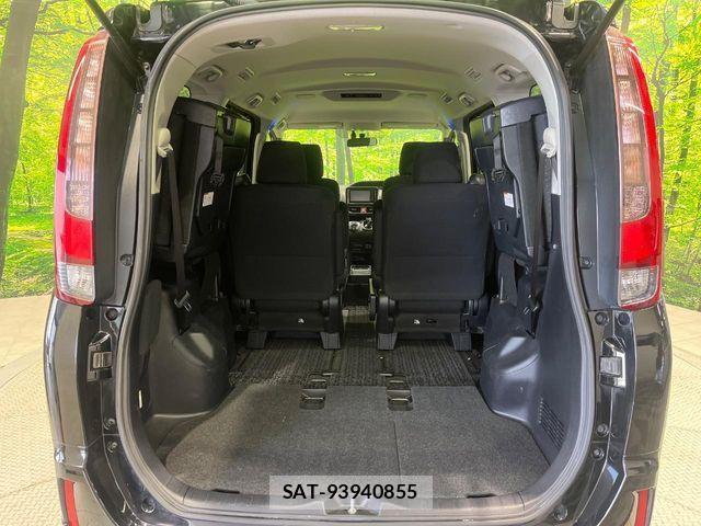 Toyota NOAH HYBRID 2015-03 4598130-10