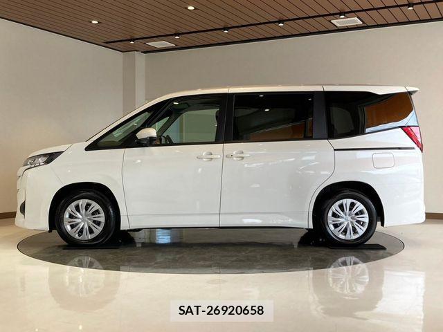 Toyota NOAH HYBRID 2026-01 4598082-2