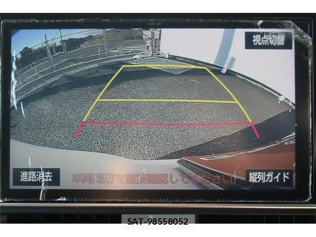 Toyota NOAH HYBRID 2017-12 4640175-5