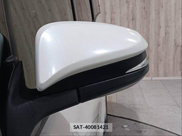 Toyota NOAH HYBRID 2015-06 4756235-27