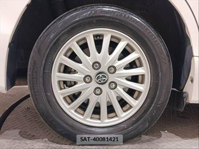 Toyota NOAH HYBRID 2015-06 4756235-29