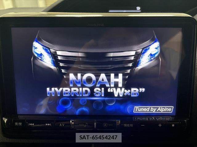 Toyota NOAH HYBRID 2017-06 4756233-4