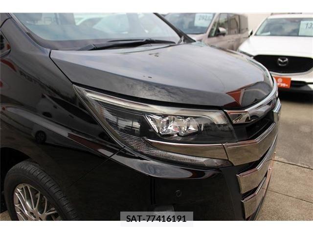 Toyota NOAH HYBRID 2018-06 4973570-10