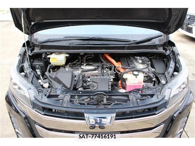 Toyota NOAH HYBRID 2018-06 4973570-18