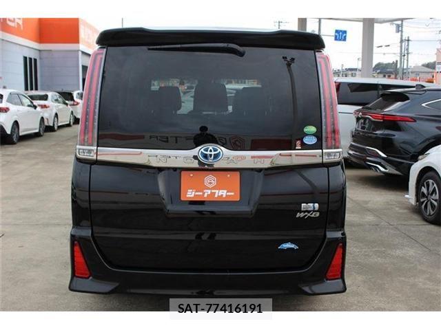 Toyota NOAH HYBRID 2018-06 4973570-8