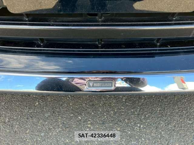 Toyota NOAH HYBRID 2015-05 4973554-2