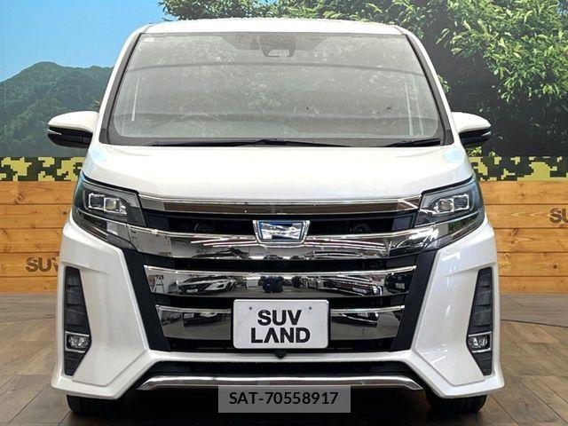Toyota NOAH HYBRID 2018-03 5874214-14
