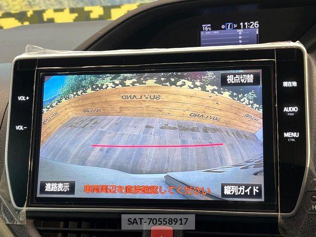 Toyota NOAH HYBRID 2018-03 5874214-4
