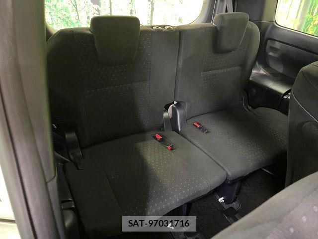 Toyota NOAH HYBRID 2020-11 5874210-9