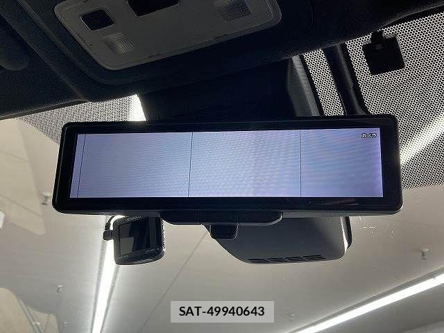 Toyota NOAH HYBRID 2018-10 5874211-11