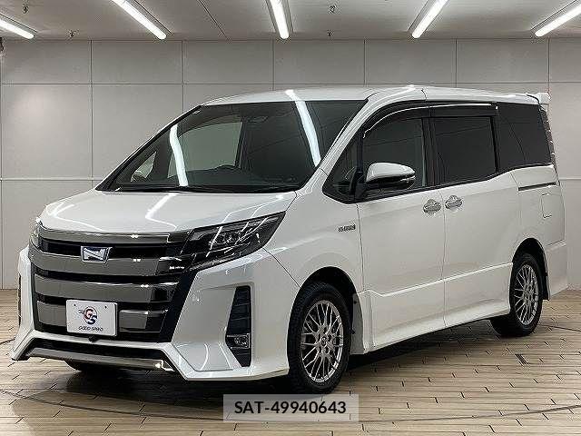 Toyota NOAH HYBRID 2018-10 5874211-13
