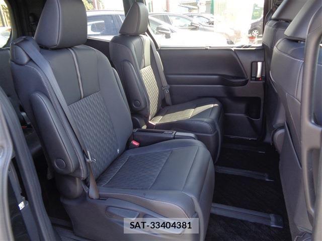 Toyota NOAH HYBRID 2025-05 5874207-21
