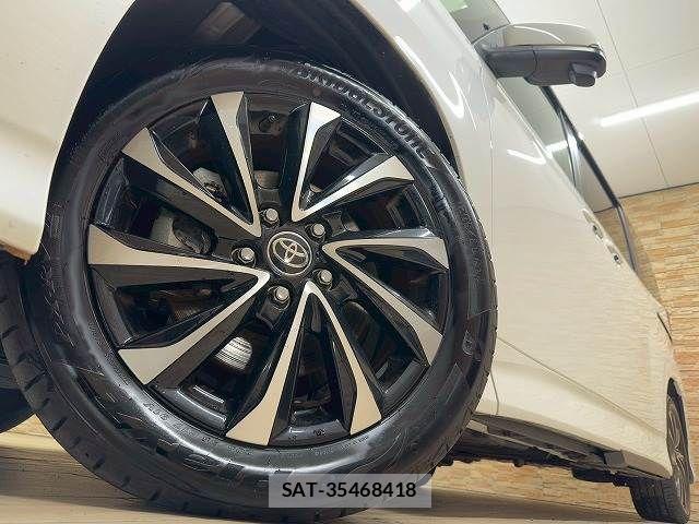 Toyota NOAH HYBRID 2023-01 5874186-18