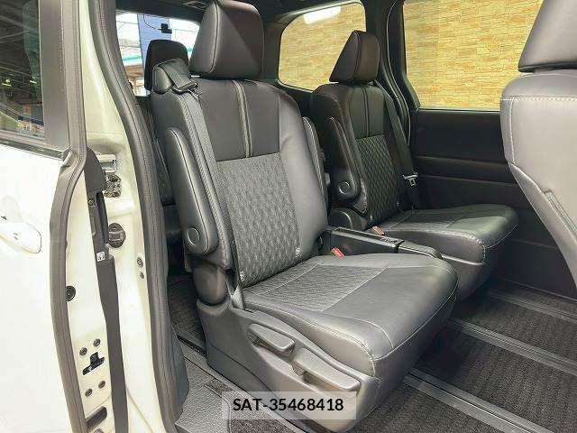 Toyota NOAH HYBRID 2023-01 5874186-5