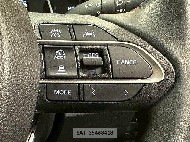 Toyota NOAH HYBRID 2023-01 5874186-6