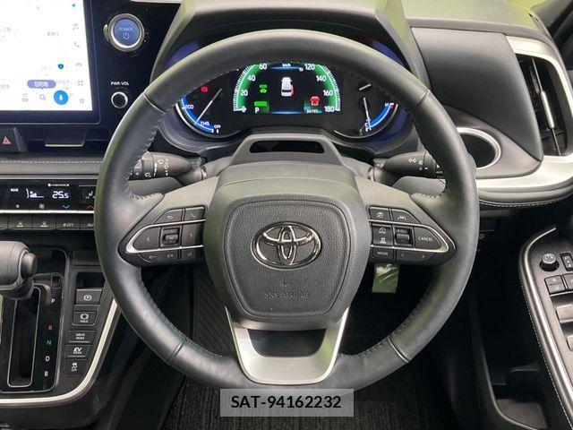 Toyota NOAH HYBRID 2022-04 5874193-11