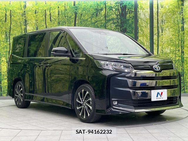 Toyota NOAH HYBRID 2022-04 5874193-16