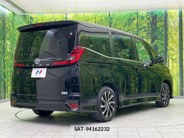 Toyota NOAH HYBRID 2022-04 5874193-17