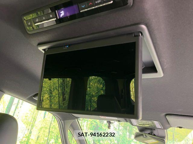 Toyota NOAH HYBRID 2022-04 5874193-2