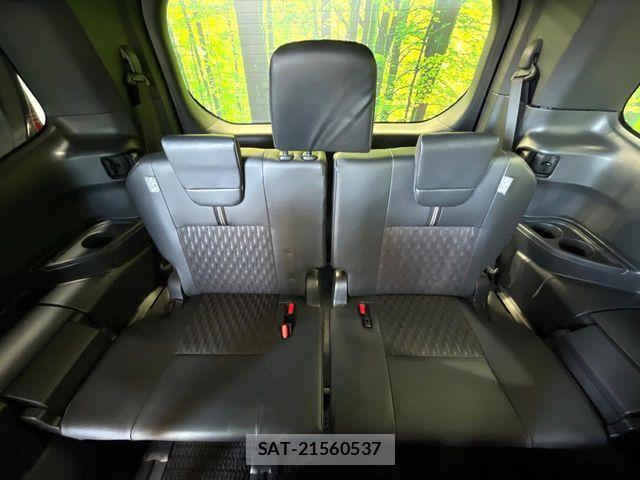 Toyota NOAH HYBRID 2025-03 6014702-9