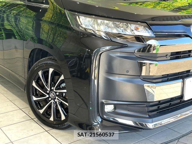 Toyota NOAH HYBRID 2025-03 6014702-12