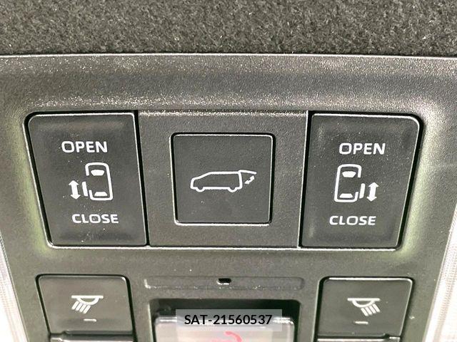 Toyota NOAH HYBRID 2025-03 6014702-4