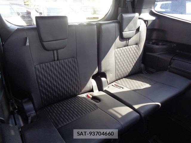 Toyota NOAH HYBRID 2024-11 6014725-18