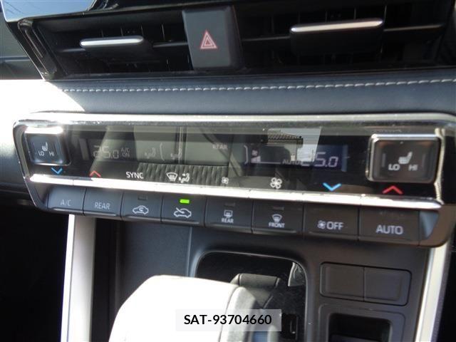 Toyota NOAH HYBRID 2024-11 6014725-23