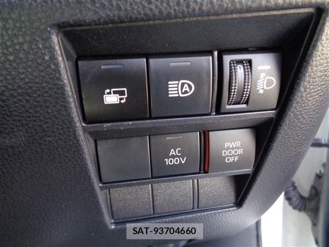 Toyota NOAH HYBRID 2024-11 6014725-27