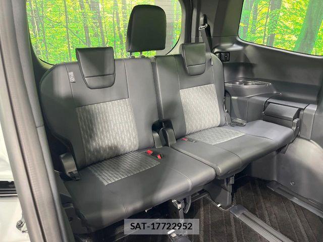 Toyota NOAH HYBRID 2026-03 6217780-9