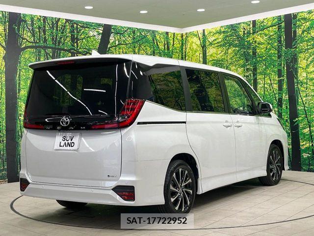 Toyota NOAH HYBRID 2026-03 6217780-16